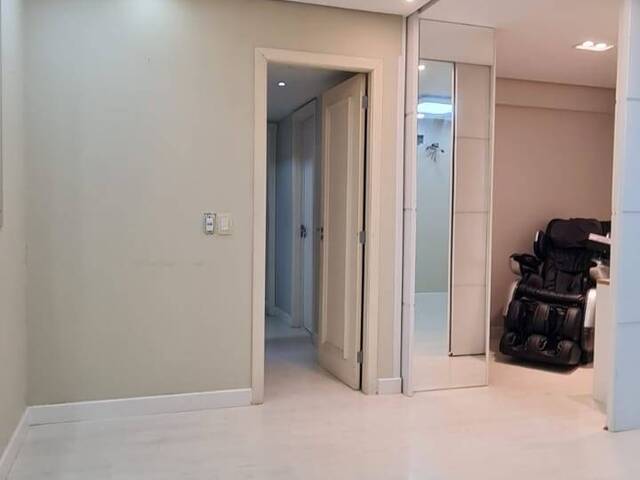 Apartamento para Venda em Porto Alegre - 4